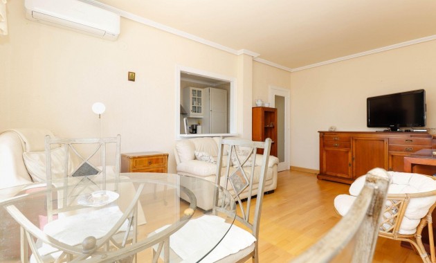 Herverkoop - Appartement / flat -
Torrevieja - Cabo cervera