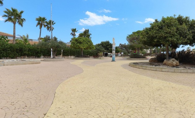 Venta - Apartamento / piso -
Torrevieja - Cabo cervera