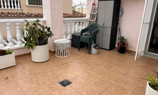 Sale - Terraced house -
Torrevieja - Torreblanca