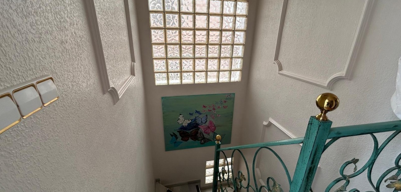 Sale - Terraced house -
Torrevieja - Torreblanca