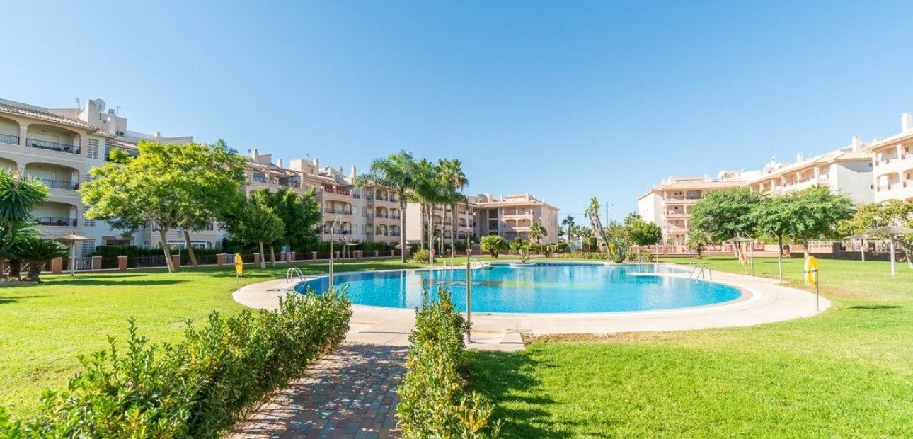 Herverkoop - Ground Floor -
Orihuela Costa - Playa Flamenca