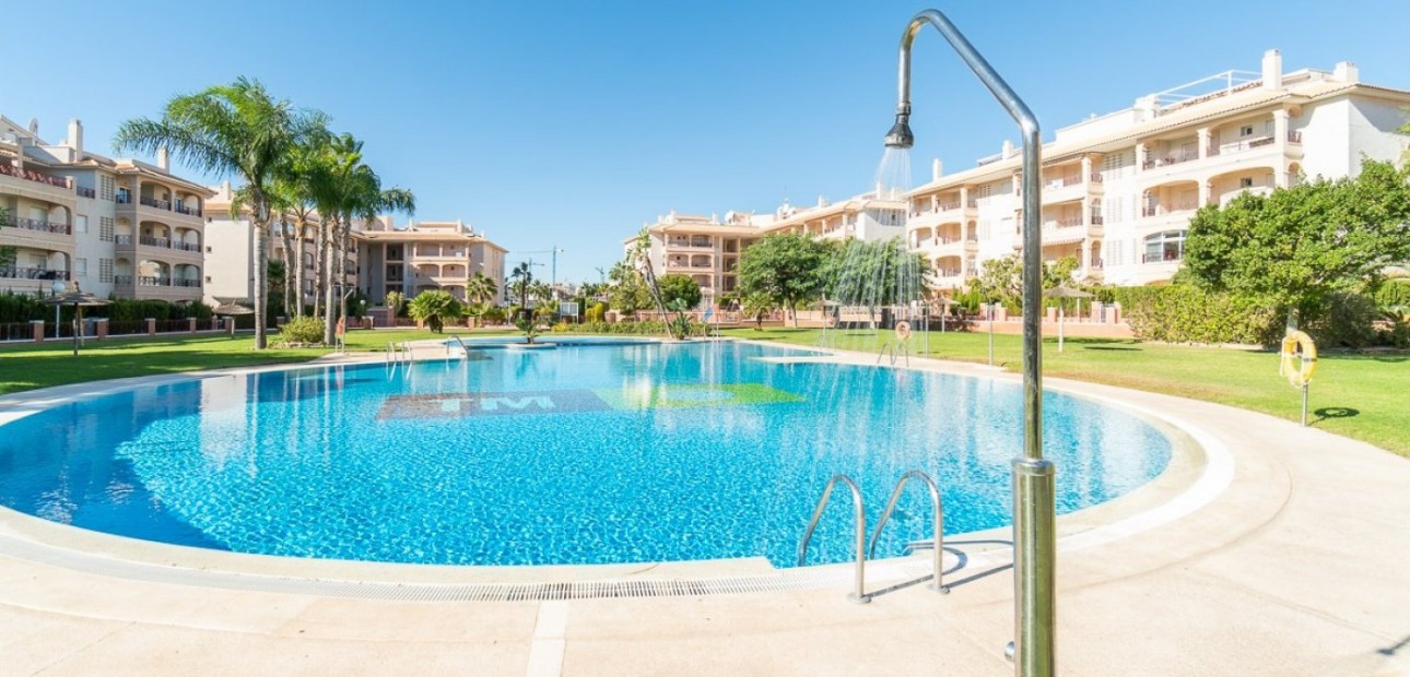 Herverkoop - Ground Floor -
Orihuela Costa - Playa Flamenca