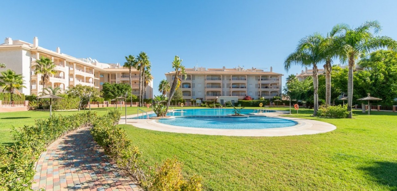 Herverkoop - Ground Floor -
Orihuela Costa - Playa Flamenca