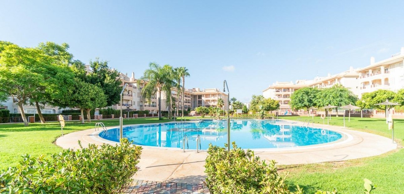 Sale - Ground Floor -
Orihuela Costa - Playa Flamenca