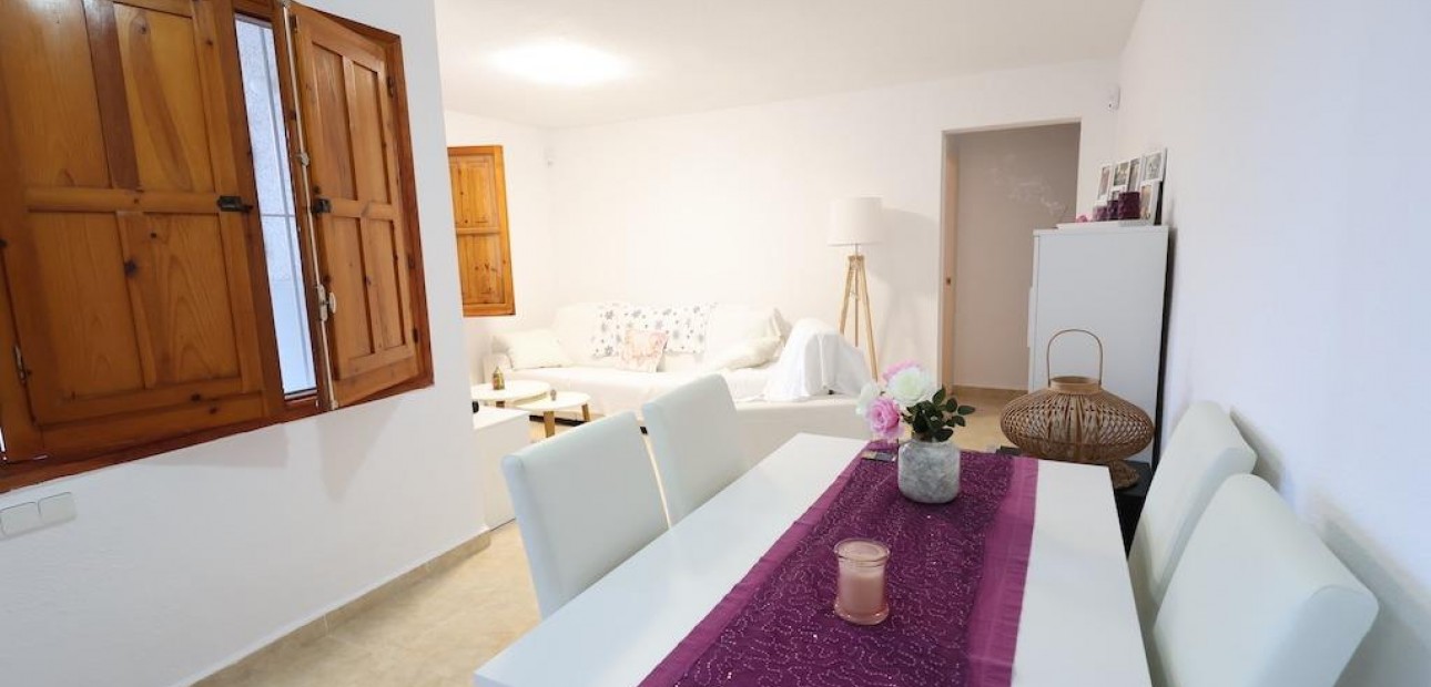 Herverkoop - Bungalow -
Orihuela Costa - Cabo Roig