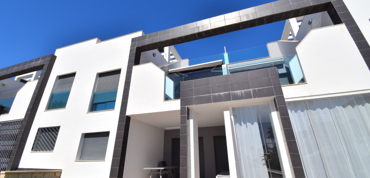 Sale - Apartment / flat -
Orihuela Costa - Lomas de Cabo Roig