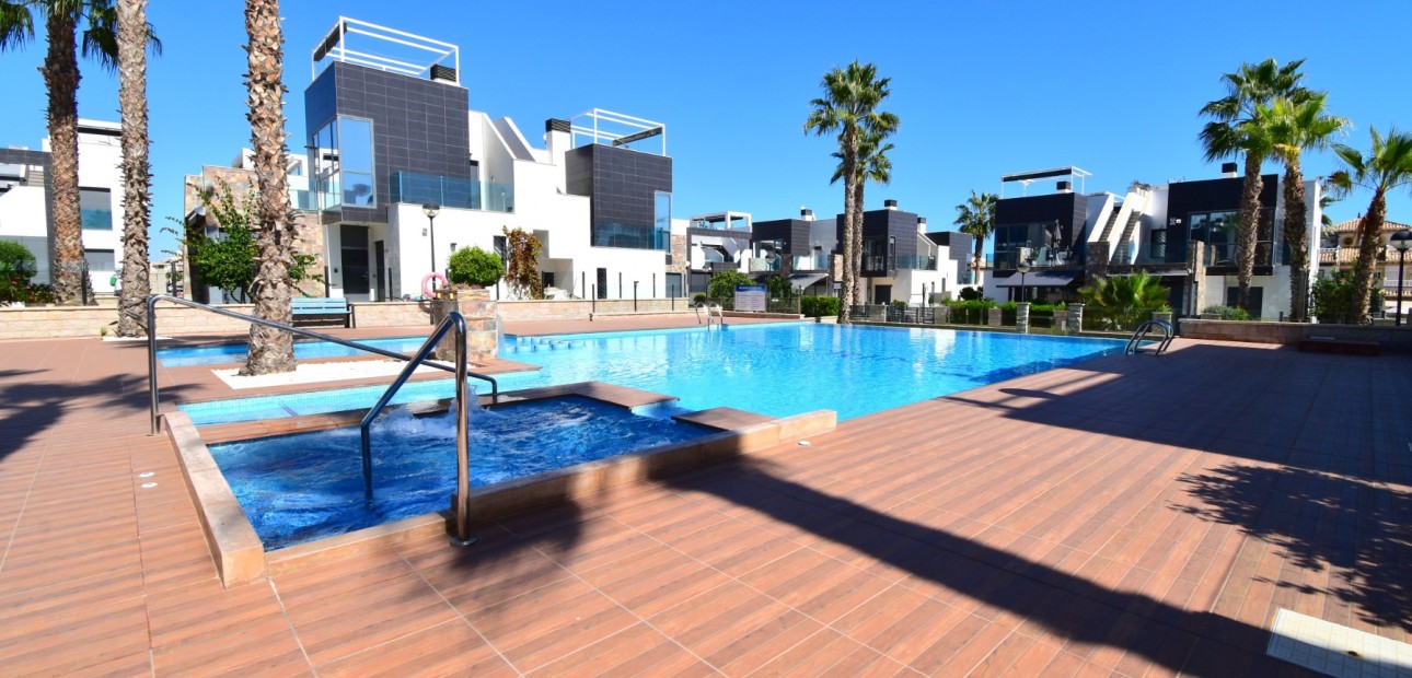 Sale - Apartment / flat -
Orihuela Costa - Lomas de Cabo Roig