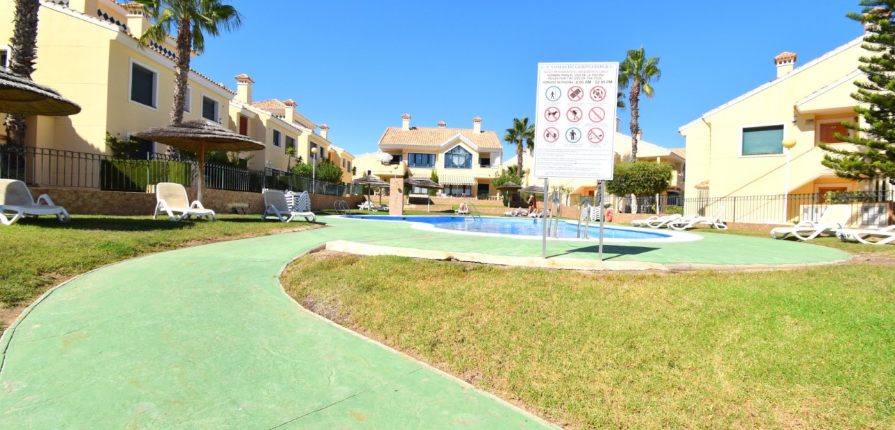 Herverkoop - Herenhuis -
Orihuela Costa - Lomas de Campoamor