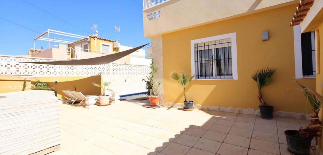 Venta - Terraced house -
Orihuela Costa - Lomas de Cabo Roig