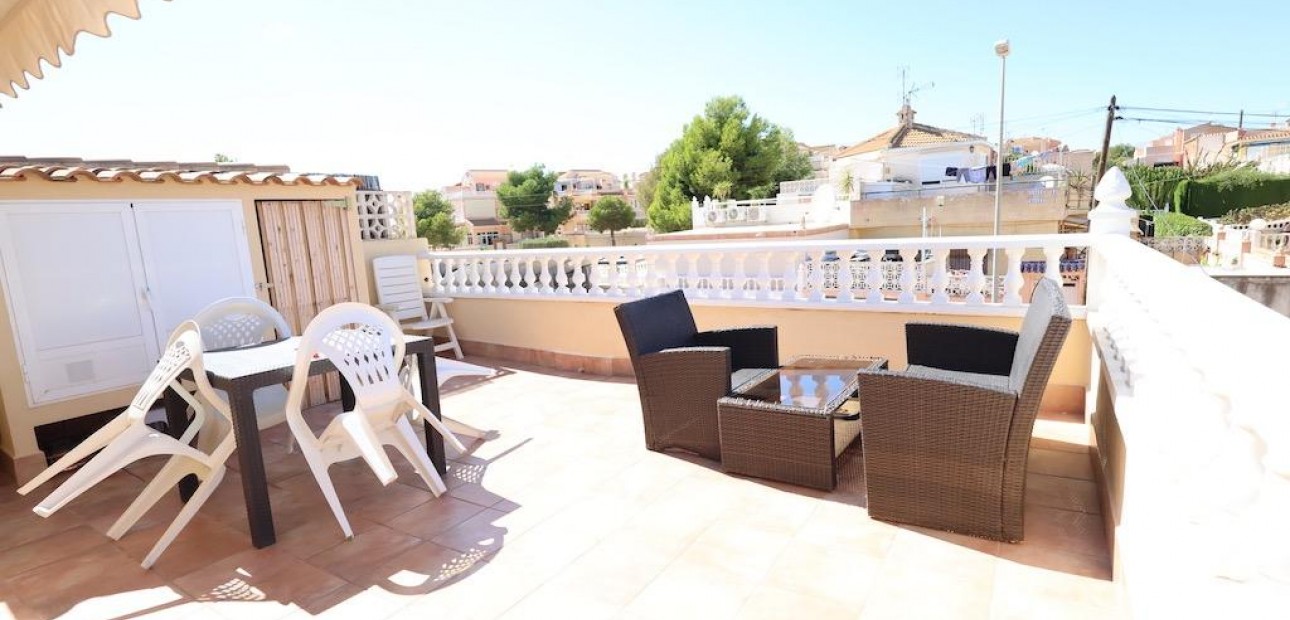 Sale - Terraced house -
Orihuela Costa - Lomas de Cabo Roig