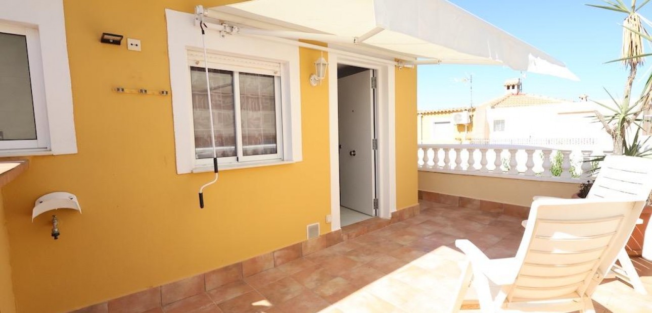 Herverkoop - Terraced house -
Orihuela Costa - Lomas de Cabo Roig