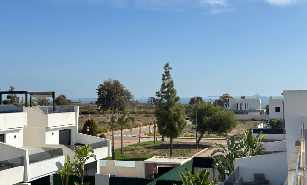 Sale - Villa -
Los Alcazares - Serena Golf