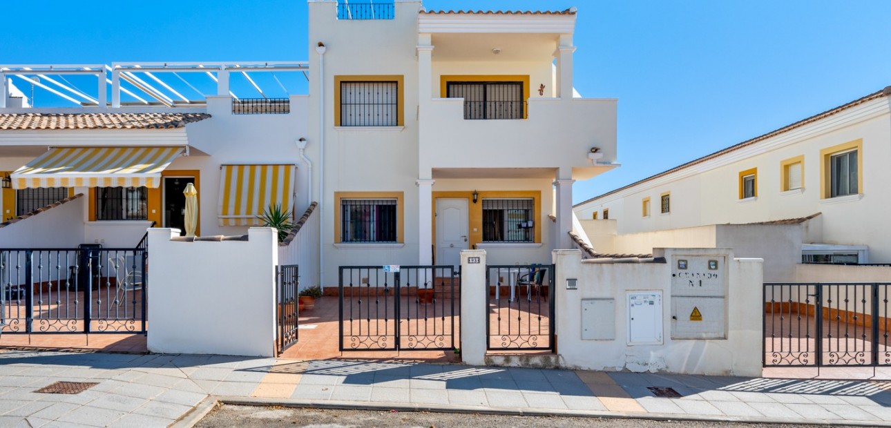 Venta - Apartamento / piso -
Orihuela - Entre Naranjos Vistabella