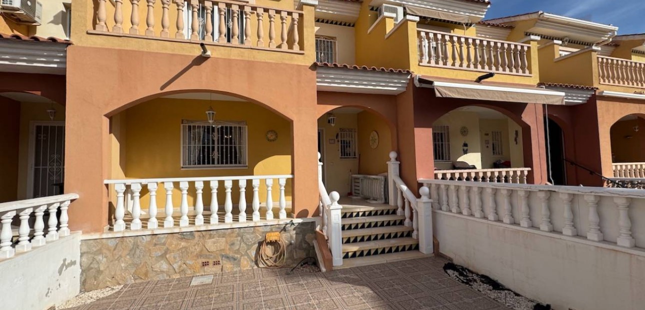 Sale - Townhouse -
Ciudad Quesada - Dona Pepa