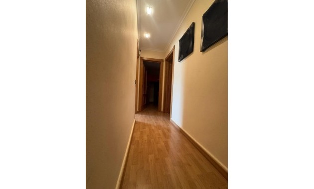 Herverkoop - Appartement / flat -
Torrevieja - Centro