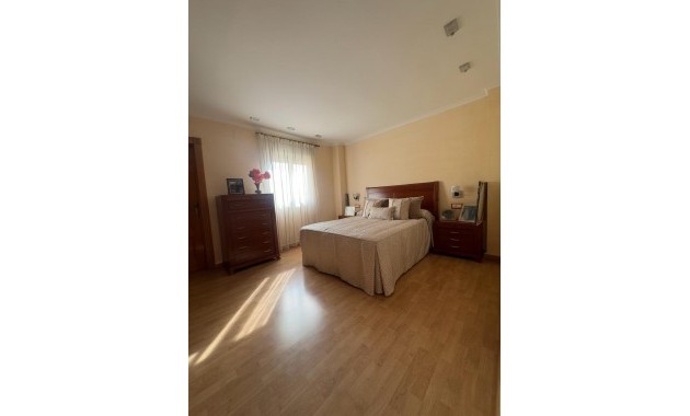 Herverkoop - Appartement / flat -
Torrevieja - Centro