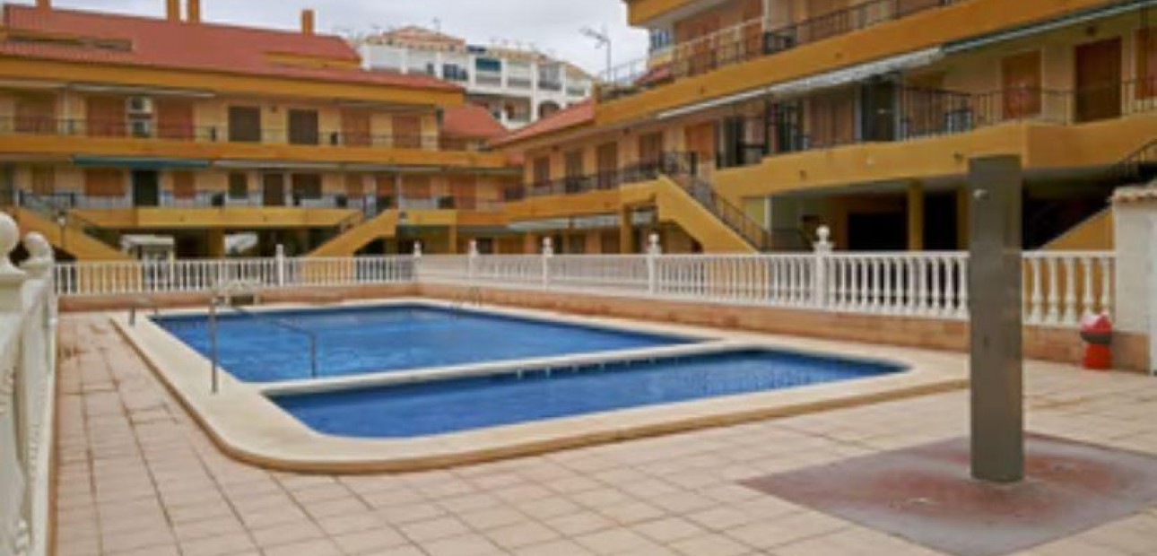 Herverkoop - Appartement / flat -
Torrevieja - La Mata