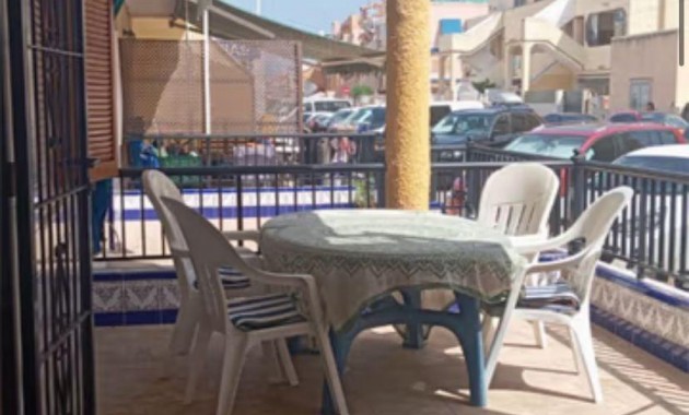 Herverkoop - Appartement / flat -
Torrevieja - La Mata