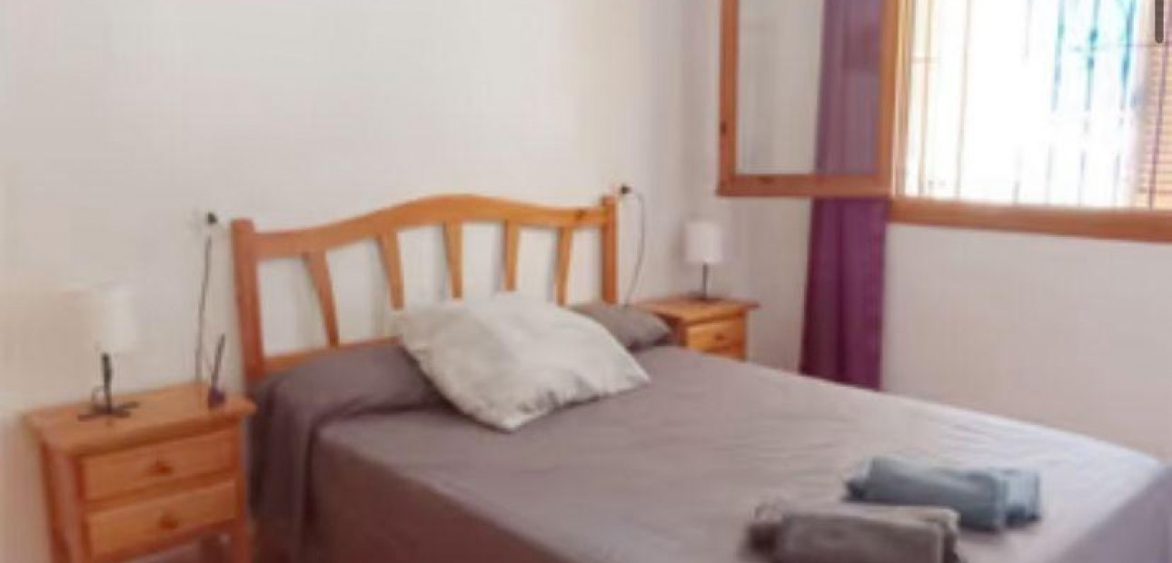 Venta - Apartamento / piso -
Torrevieja - La Mata