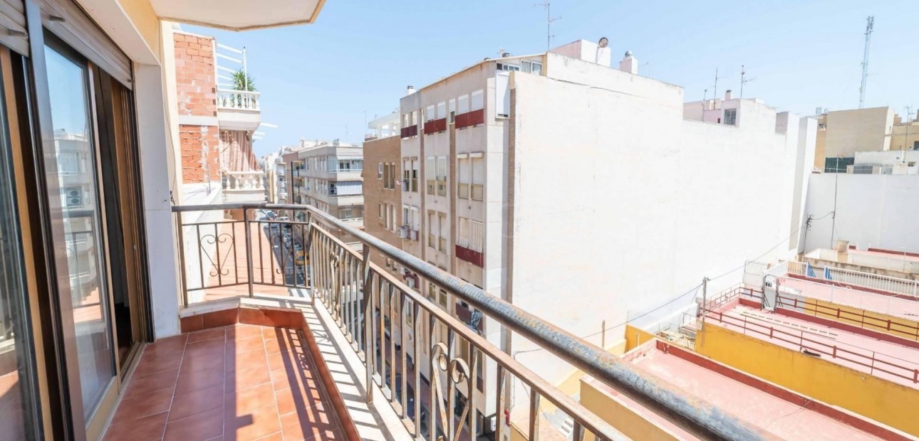 Venta - Apartamento / piso -
Torrevieja - torrevieja