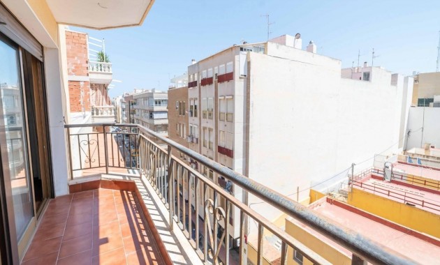 Venta - Apartamento / piso -
Torrevieja - torrevieja