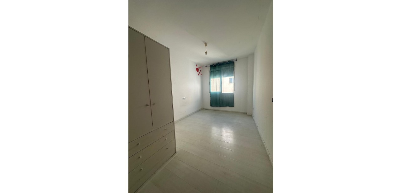 Venta - Apartamento / piso -
Torrevieja - torrevieja