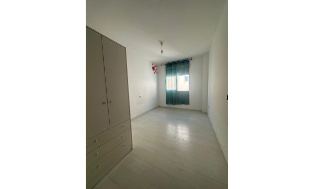 Venta - Apartamento / piso -
Torrevieja - torrevieja