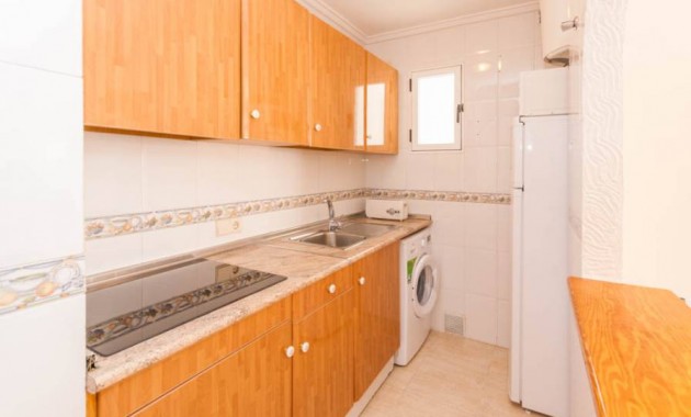 Verhuur - Appartement / flat -
Torrevieja - Centro