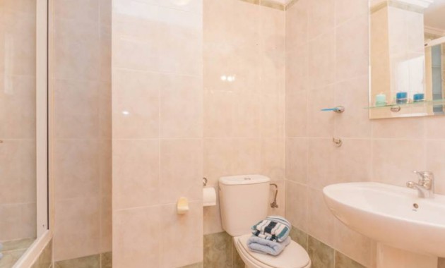 Verhuur - Appartement / flat -
Torrevieja - Centro