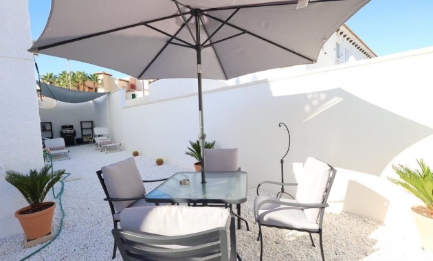 Venta - Bungalow -
Torrevieja - Los Frutales