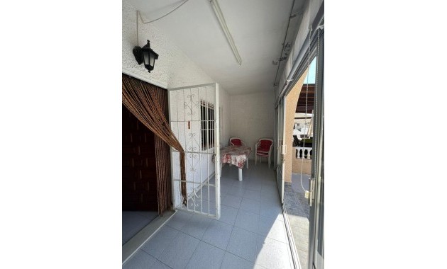 Sale - Terraced house -
Torrevieja - San luis