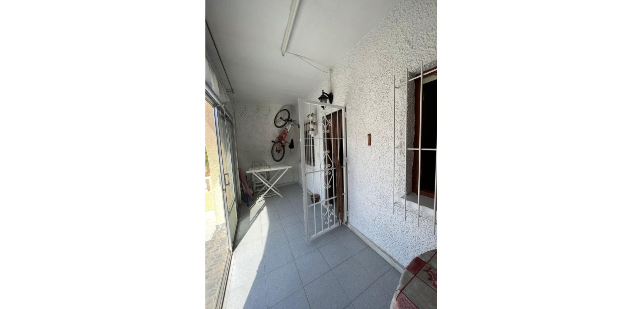 Venta - Terraced house -
Torrevieja - San luis