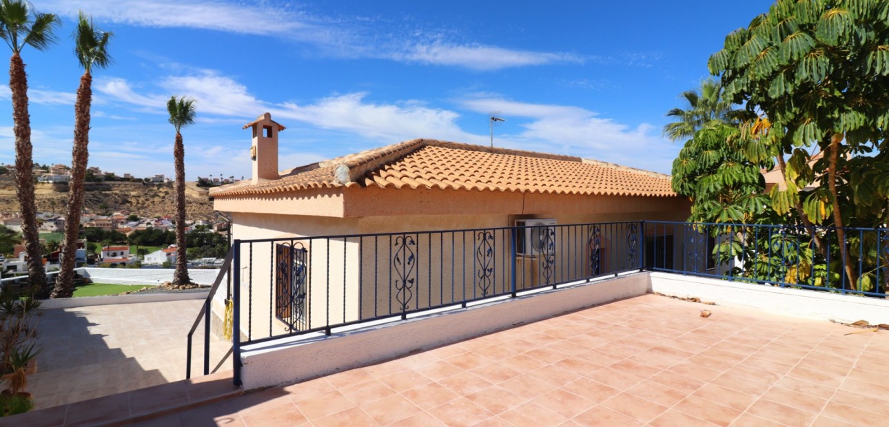 Sale - Detached Villa -
Ciudad Quesada - La Marquesa