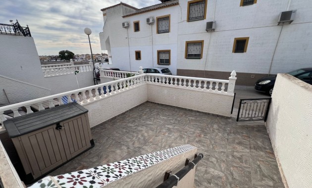 Venta - Apartamento / piso -
Orihuela - Entre Naranjos Vistabella