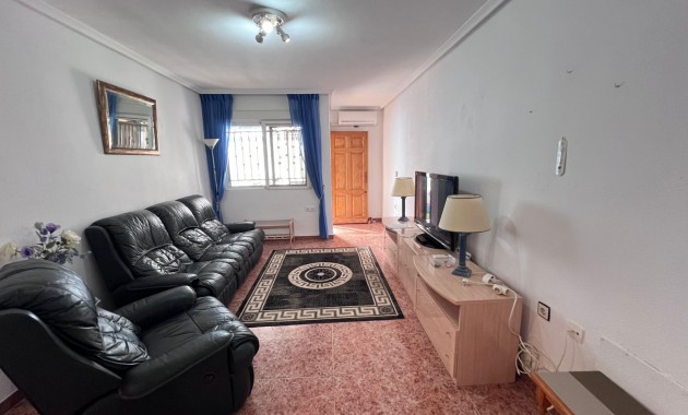 Venta - Apartamento / piso -
Orihuela - Entre Naranjos Vistabella