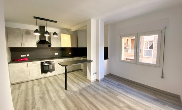 Venta - Apartamento / piso -
Torrevieja - torrevieja