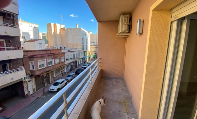 Venta - Apartamento / piso -
Torrevieja - torrevieja