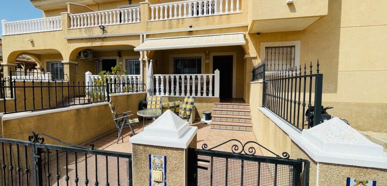 Venta - Villa -
Orihuela Costa - La Ceñuela