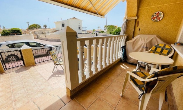 Venta - Villa -
Orihuela Costa - La Ceñuela