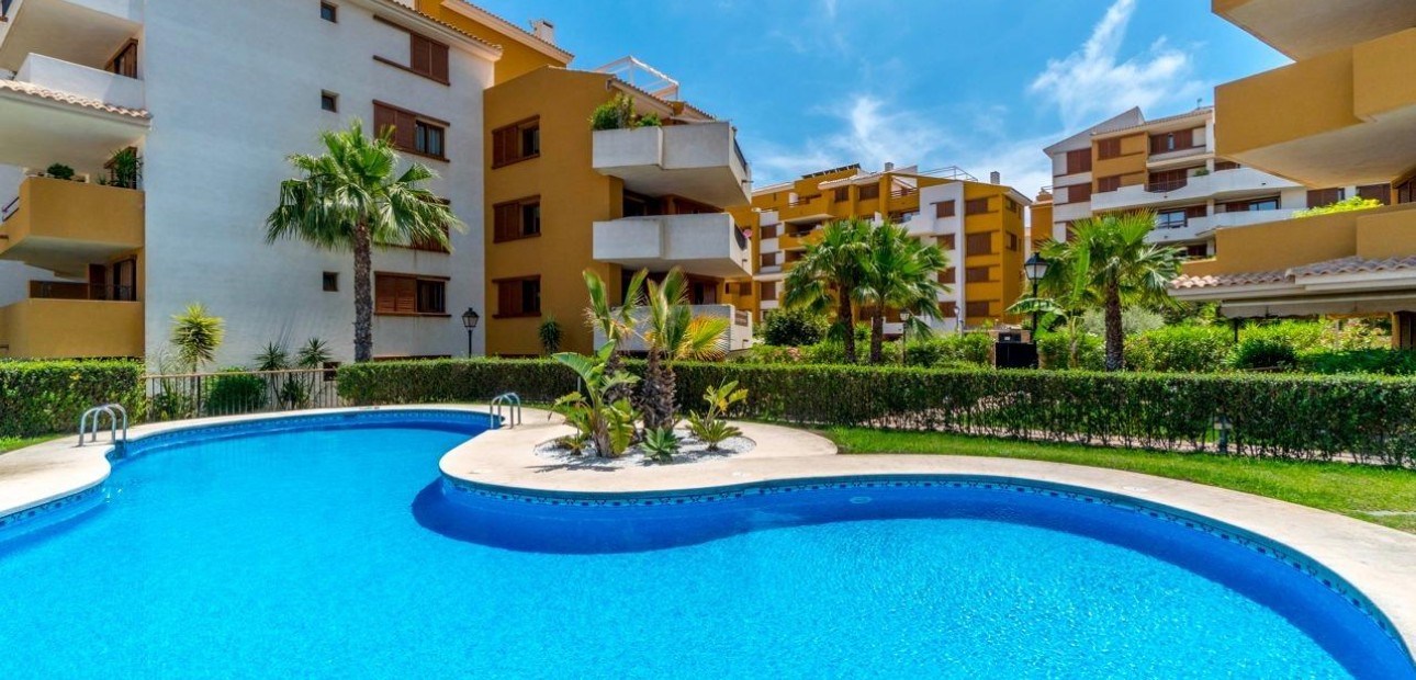 Sale - Apartment / flat -
Cabo Roig - Costa blanca