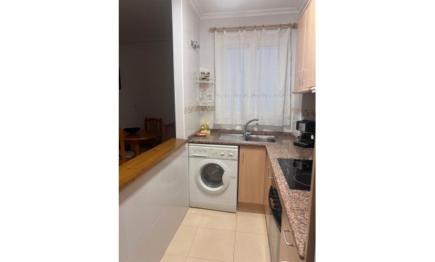 Venta - Apartamento / piso -
Torrevieja - Habaneras