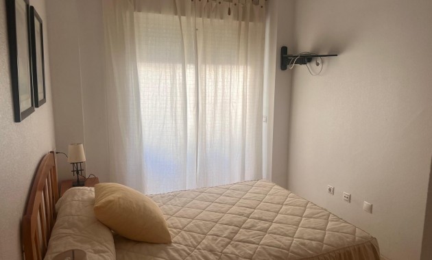 Venta - Apartamento / piso -
Torrevieja - Habaneras