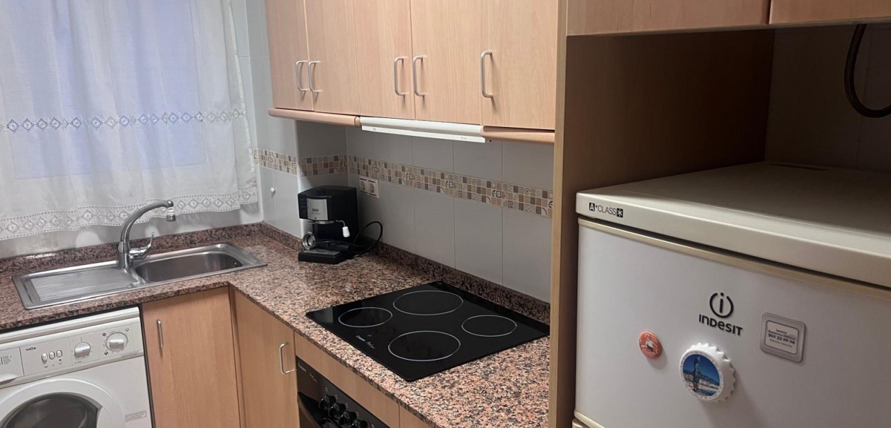 Venta - Apartamento / piso -
Torrevieja - Habaneras