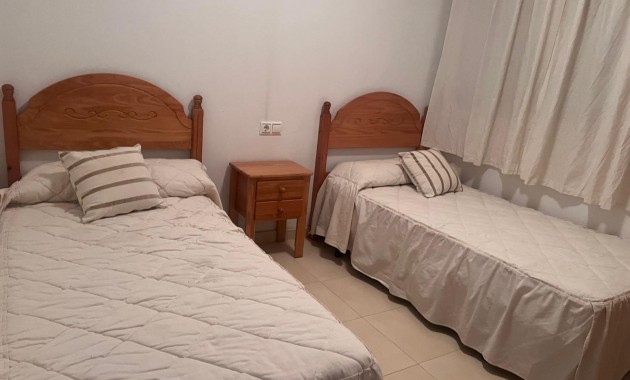 Sale - Apartment / flat -
Torrevieja - Habaneras