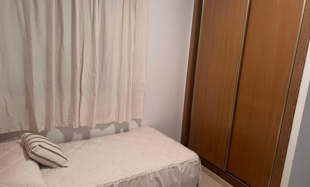 Herverkoop - Appartement / flat -
Torrevieja - Habaneras