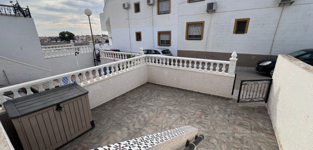 Herverkoop - Appartement / flat -
Orihuela - Entre Naranjos Vistabella