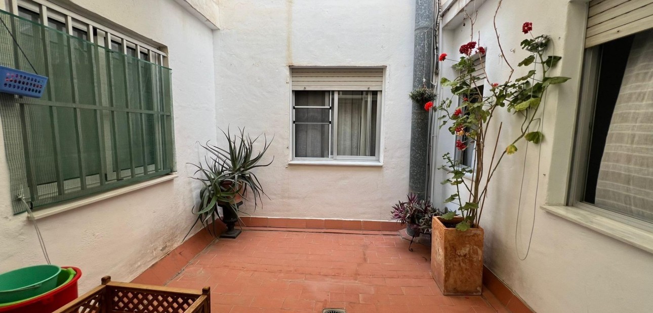 Sale - Apartment / flat -
Dolores - CENTRO