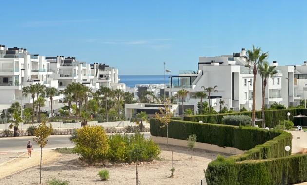 Herverkoop - Penthouse -
Orihuela Costa - Punta Prima