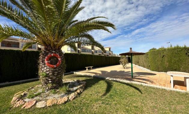 Venta - Ático -
Orihuela Costa - Punta Prima