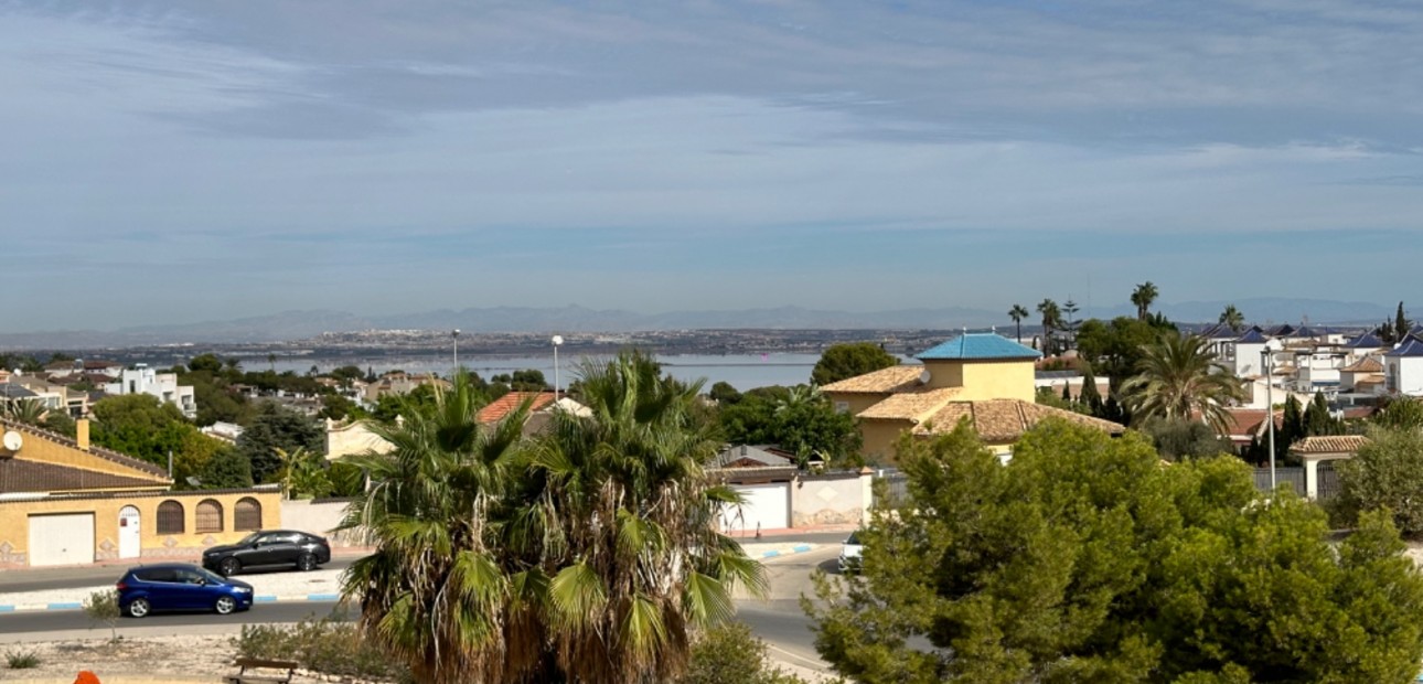 Sale - Penthouse -
Orihuela Costa - Punta Prima